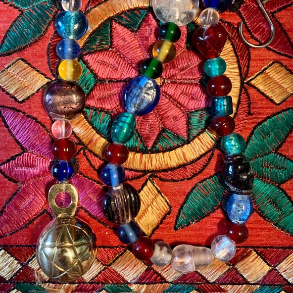 Pentagram Chakra Mystic Sun Catcher Beaded Strand - Picture 3 of 9